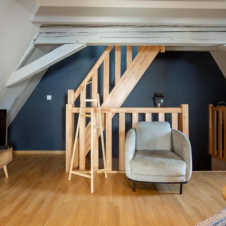 Duplex Atypique Au Coeur De Mulhouse Apartment Exterior foto