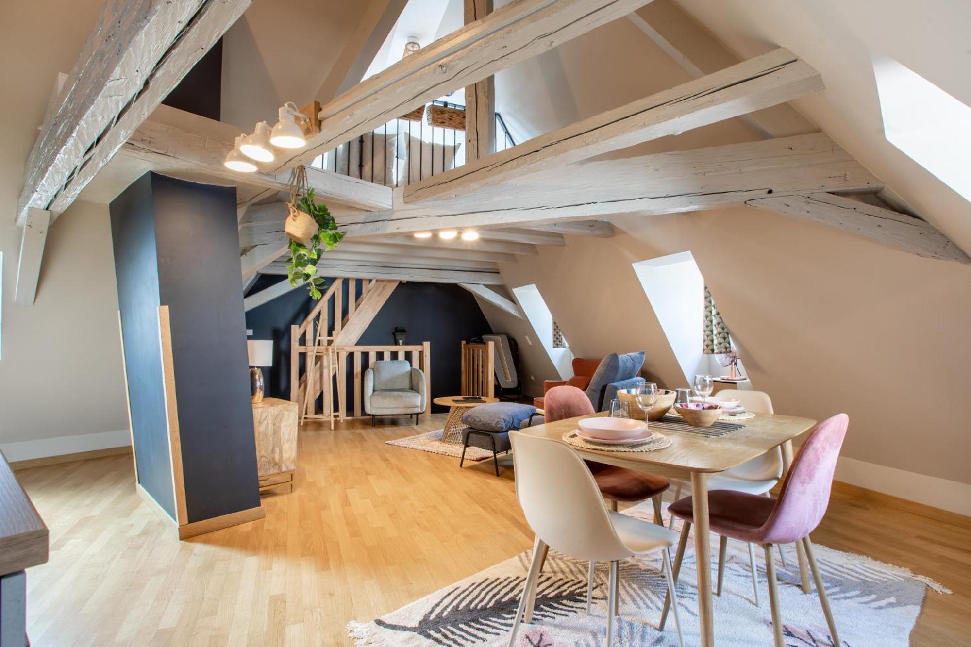 Duplex Atypique Au Coeur De Mulhouse Apartment Exterior foto