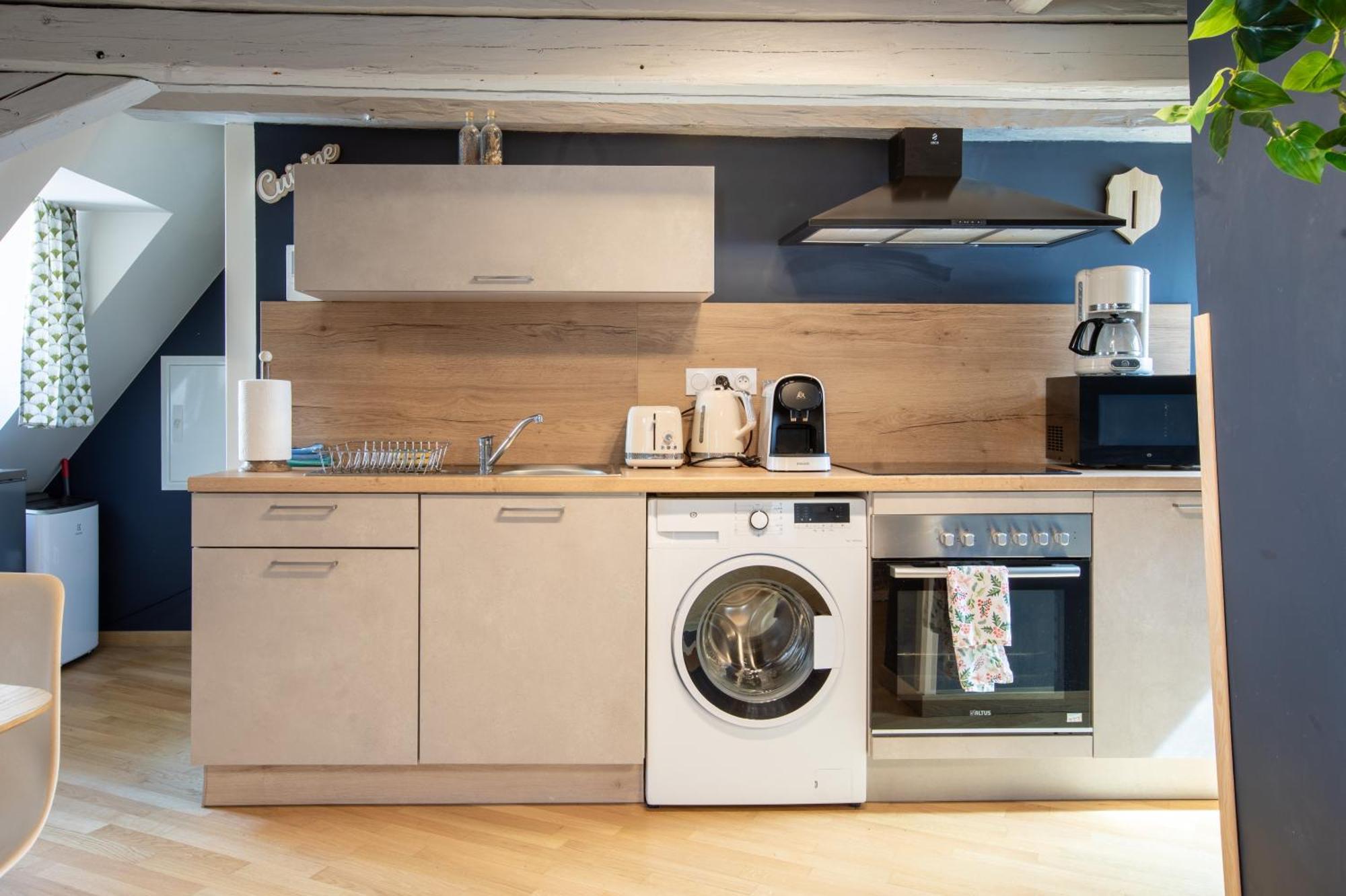 Duplex Atypique Au Coeur De Mulhouse Apartment Exterior foto